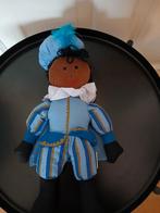 Leuke mooie blauwe hoofd Piet knuffel met cape, Diversen, Sinterklaas, Ophalen of Verzenden, Zo goed als nieuw