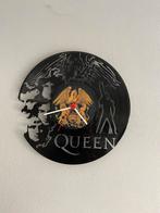 Queen Vinyl Klok - Uniek Design!, Ophalen, Gebruikt, Analoog, Wandklok
