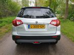 Suzuki Vitara 1.4 S Boosterjet / NAVGATIE / CAMERA / ALCANTA, Auto's, Te koop, Zilver of Grijs, Geïmporteerd, Benzine