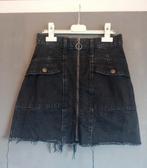 Bershka high waist denim skirt maat 34 xs, Zwart, Zo goed als nieuw, Maat 34 (XS) of kleiner, Boven de knie