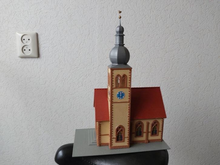 HO Gotische kerk Pola 1030 1:87, Hobby en Vrije tijd, Modeltreinen | H0, Zo goed als nieuw, Brug, Tunnel of Gebouw, Gelijkstroom of Wisselstroom
