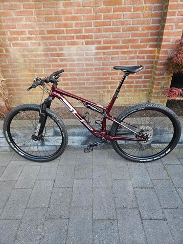superior full suspensie  beschikbaar voor biedingen