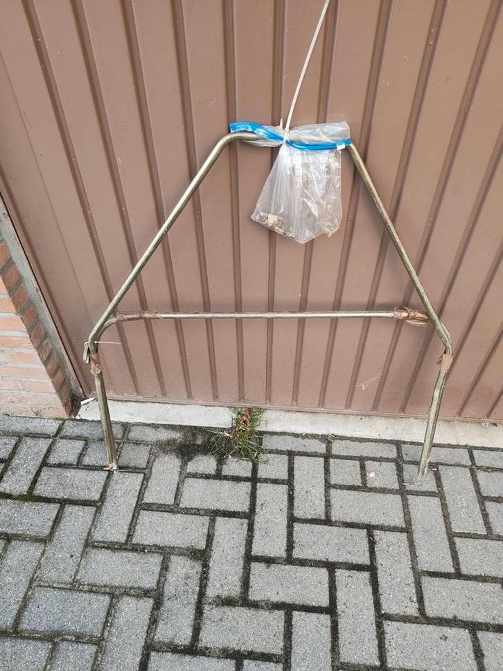 2CV Kofferklep Scharnier Beugel, Auto-onderdelen, Carrosserie en Plaatwerk, Achterklep, Citroën, Oldtimer onderdelen, Achter, Gebruikt
