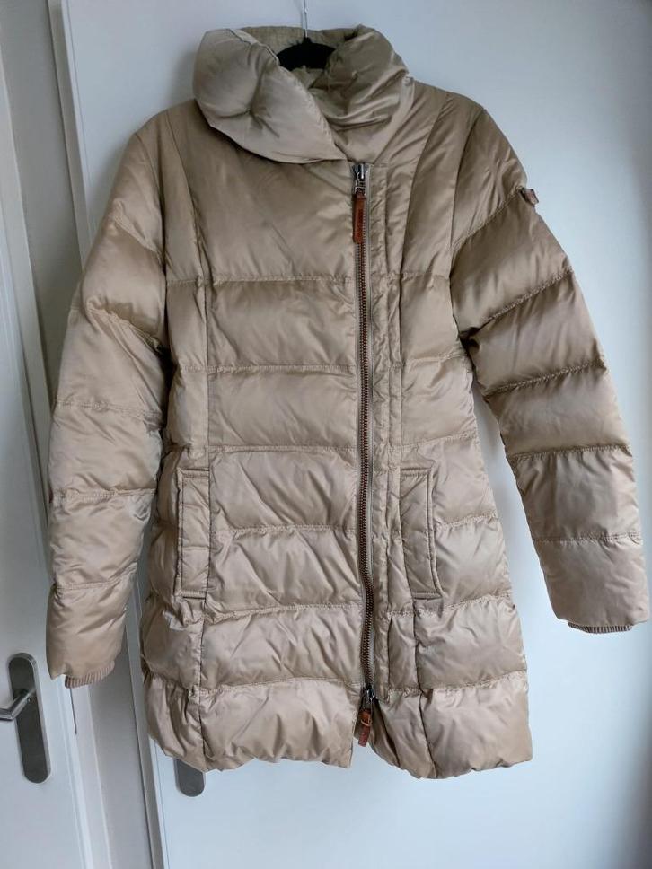 Mooie Moscow jas maat S dons halflang (beige / goudkleurig), Kleding | Dames, Jassen | Winter, Zo goed als nieuw, Maat 36 (S)