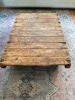 Robuuste houten salontafel op wielen (palletwagen), Ophalen, Gebruikt, 100 tot 150 cm, 50 tot 100 cm