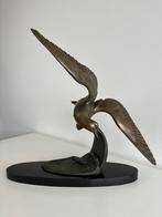 Groot Art Deco beeld van vogel, Antiek en Kunst, Antiek | Woonaccessoires, Ophalen of Verzenden