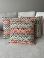 Zigzag kussens & poefs, Huis en Inrichting, Ophalen of Verzenden, Zo goed als nieuw