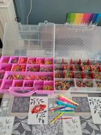 Zgan. 2 koffertjes met loombandjes, Ophalen of Verzenden, Zo goed als nieuw, Overige typen