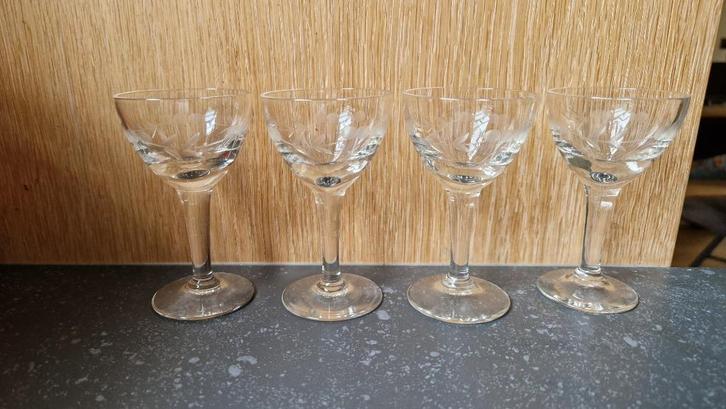 5 klein borrelglaasjes geslepen glas antiek, Antiek en Kunst, Antiek | Glas en Kristal, Ophalen of Verzenden