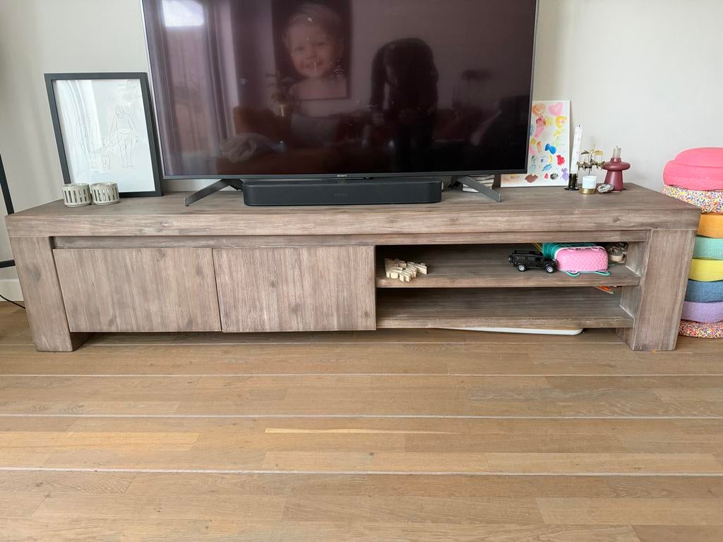 Massief houten TV meubel van Pronto Meubel, Ophalen, Gebruikt, Modern en strak, Eikenhout