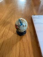 Jade beschilderd ei, Ophalen of Verzenden, Zo goed als nieuw, Overige materialen, Oor- of Traguspiercing