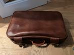 Vintage koffer 67 x 43 cm bruin brown suitcase old skool, 60 tot 70 cm, Overige materialen, Ophalen of Verzenden, Zo goed als nieuw