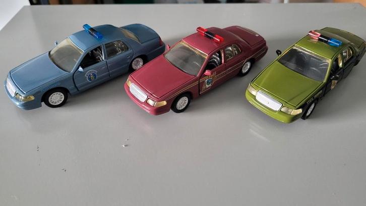 Roadchamps 1/43 Ford Crown Victoria Police Interceptor, Hobby en Vrije tijd, Modelauto's | 1:43, Zo goed als nieuw, Auto, Ophalen of Verzenden