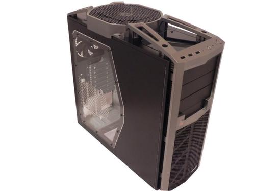 Computerbehuizing met Voeding 700 watt Computer PC Kast, Computers en Software, Computerbehuizingen, Zo goed als nieuw, Ophalen of Verzenden