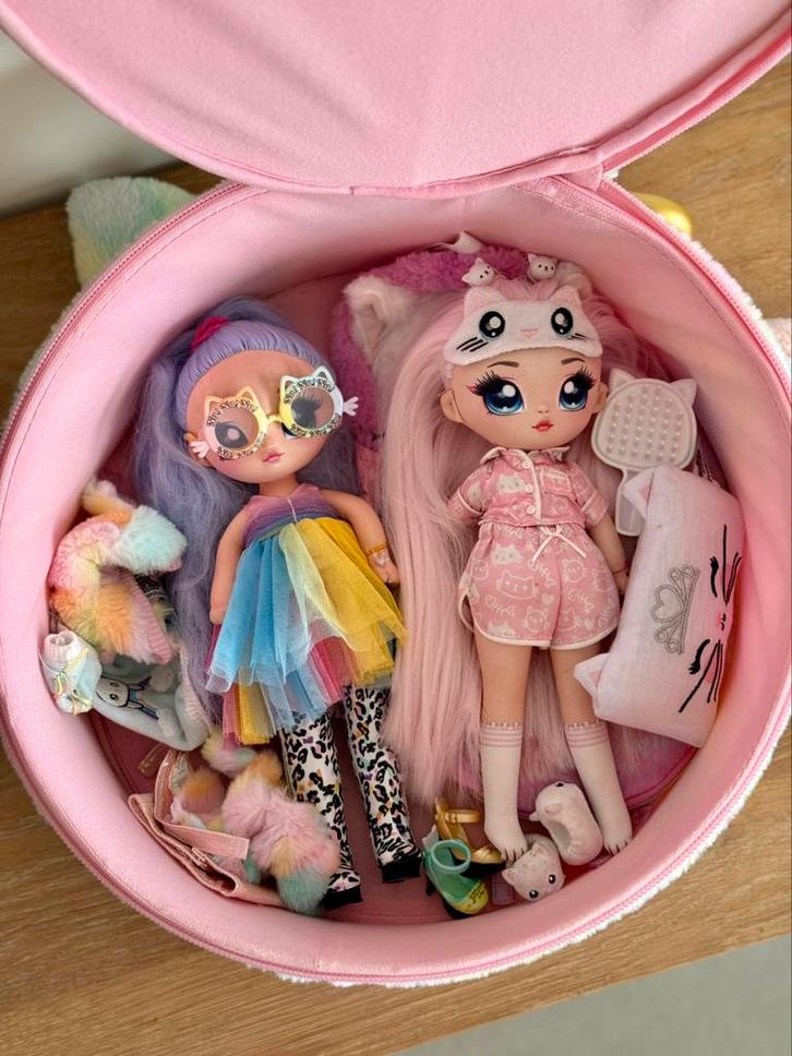 NA! NA! NA! SURPRISE TEENS, Kinderen en Baby's, Speelgoed | Poppen, Zo goed als nieuw, Overige typen, Ophalen of Verzenden