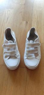 GYMSCHOENEN MAAT 33, Kinderen en Baby's, Kinderkleding | Schoenen en Sokken, Ophalen of Verzenden, Zo goed als nieuw, Jongen of Meisje