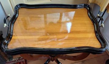 Willem III notenhouten spinnekop wijn/theetafel beschikbaar voor biedingen