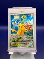 Pikachu - SVP 027 - Full Art Promo - Pokémon van Paldea!, Hobby en Vrije tijd, Verzamelkaartspellen | Pokémon, Verzenden, Zo goed als nieuw