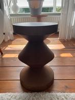 Pols Potten bijzettafel, Ophalen