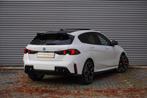 BMW 1 Serie 120 High Executive | M Sportpakket Pro | Panoram, Auto's, BMW, Stof, Stoelverwarming, Met garantie (alle), Wit