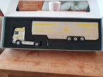 Daf xf 105, Hobby en Vrije tijd, Modelauto's | 1:50, Ophalen, Zo goed als nieuw, Bus of Vrachtwagen, Lion Toys