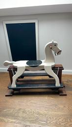 Houten hobbelpaard, Ophalen, Gebruikt