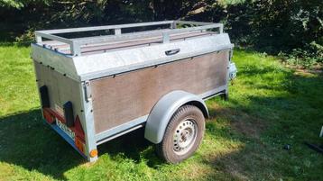 Aanhangwagen te koop beschikbaar voor biedingen