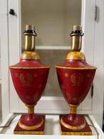 Set klassieke rood-gouden tafellampen met laurierdecor, D, Ophalen of Verzenden, Zo goed als nieuw, Minder dan 50 cm