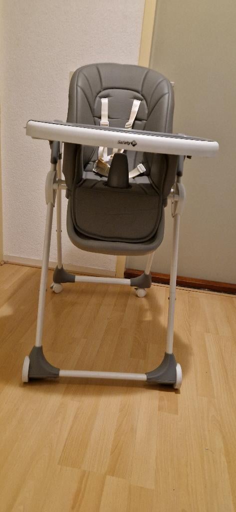 Kinderstoel  verstelbaar/inklapbaar Safety 1st, Kinderen en Baby's, Kinderstoelen, Ophalen, Gebruikt, Overige typen, Gordel(s)