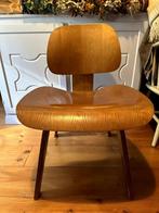 Vitra Eames DCW Plywood naturel essen, Huis en Inrichting, Stoelen, Ophalen, Gebruikt, Overige kleuren, Modernistisch