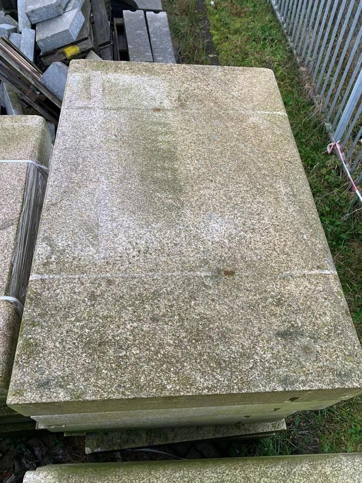 Graniet natuursteen traptrede/ plateau, Tuin en Terras, Bielzen en Borders, Gebruikt, Blok, Natuursteen, Minder dan 25 cm, 100 tot 200 cm