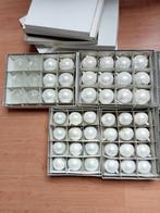 84 kerstballen wit parelmoer en mat doorzichtig 2 formaten, Diversen, Kerst, Ophalen, Gebruikt