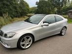 Mercedes-Benz CLC 2.5 Clc230 AUT 2009 Grijs, Auto's, Automaat, Achterwielaandrijving, CLC, 2496 cc