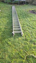 2 ladders Te Koop. 14 meter en 8 meter. Zie omschrijving., Doe-het-zelf en Verbouw, Ophalen, Gebruikt, Ladder, Opvouwbaar of Inschuifbaar
