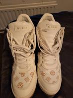 Geuss schoennen maat 40 met wedge, Kleding | Dames, Schoenen, Ophalen of Verzenden, Zo goed als nieuw, Sneakers of Gympen