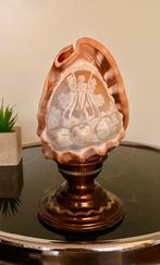 Antieke Cameelamp drie godinnen schelplamp kunst., Ophalen