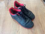 Nike Air sneakers zwart met rood maat 39, Ophalen of Verzenden, Zo goed als nieuw, Zwart