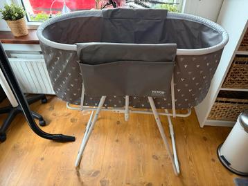 Draagbare opvouwbare hondenbadkuip beschikbaar voor biedingen