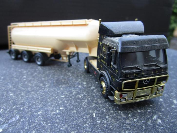 Mercedes Tank Transport, Hobby en Vrije tijd, Modelauto's | 1:87, Gebruikt, Bus of Vrachtwagen, Overige merken, Ophalen of Verzenden