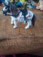 Schleich  Shetlander pony met tuig, Paard, Ophalen of Verzenden, Zo goed als nieuw, Beeldje of Figuurtje