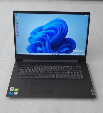 Lenovo 17 inch i7 11th gen 16 gb ddr4 256gb ssd win11 pro. beschikbaar voor biedingen