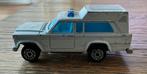 Amerikaanse Ambulance met patient op de brancard Majorette, Hobby en Vrije tijd, Modelauto's | Overige schalen, Ophalen, Gebruikt