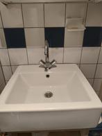 Wastafel inclusief kraan, Ophalen, Gebruikt, 50 tot 100 cm, Minder dan 100 cm