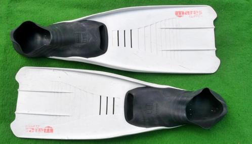 Zwemvliezen/duikvinnen Mares Clipper, maat 39-40, Watersport en Boten, Snorkelen, Gebruikt, Snorkelvinnen, Ophalen of Verzenden
