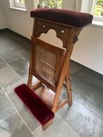 Prachtig kerkstoeltje, Antiek en Kunst, Antiek | Meubels | Stoelen en Banken, Ophalen of Verzenden