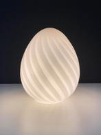 Prachtige vintage  Murano Egg lamp , tafellamp, jaren ‘70, Huis en Inrichting, Lampen | Tafellampen, Vintage retro midcentury design Italian design glaskunst antiek