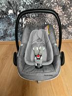 Maxi-Cosi Pebble Plus Nomad Grey, Autogordel of Isofix, Ophalen of Verzenden, Zo goed als nieuw, 0 t/m 13 kg