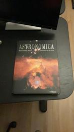 Astronomica -Ullmann Ruimtevaart astronomie, Boeken, Ophalen of Verzenden, Zo goed als nieuw