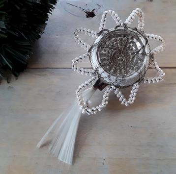 Vintage kerstbal - oude kerstbal - kerstdecoratie - zilverkl beschikbaar voor biedingen