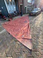 Traditioneel rood fok zeil. Zeer zwaar doek, Watersport en Boten, Zeilen en Zeiltoebehoren, Ophalen, 6 meter of meer, Gebruikt